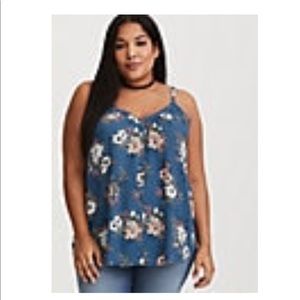 Torrid blue floral button-front cami